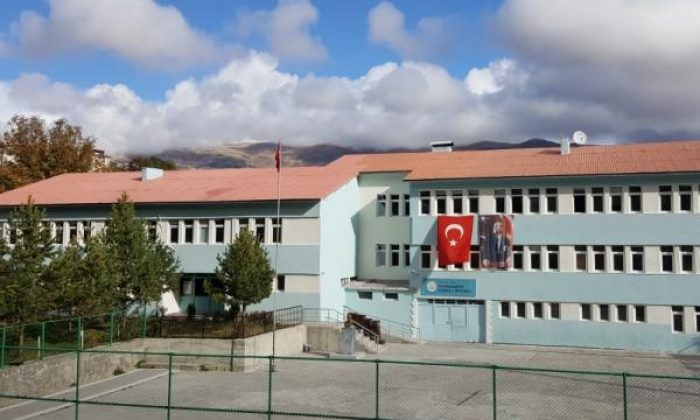 Olur Kazım Karabekir Ortaokulu